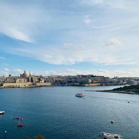 Sliema Seaview Apartment- Valletta Views - Apt 8, 49 Tigne Point Mansions Buitenkant foto